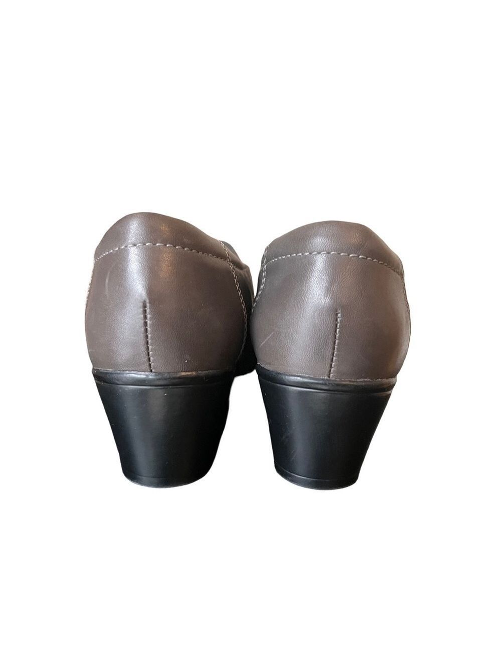 Clark’s Pleated Leather Grey Ankle Booties Block Heel Women’s Size 6.5 - Picture 4 of 9